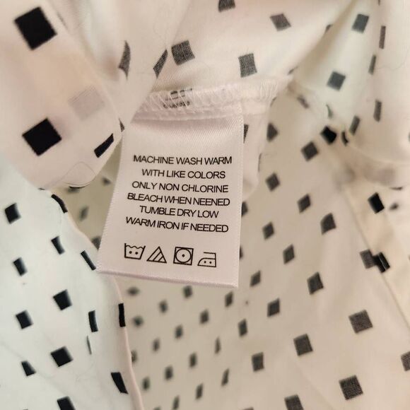 Foxcroft Wrinkle Free Fitted Cotton Geometric Button Up Blouse Black White Sz 8 - Picture 8 of 13